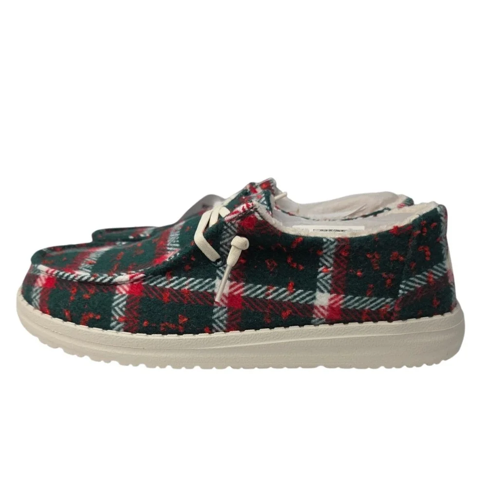 Hey Dude Wendy Plaid Loafers Womens 9 Red Green Cozy Christmas Slip On Shoes New